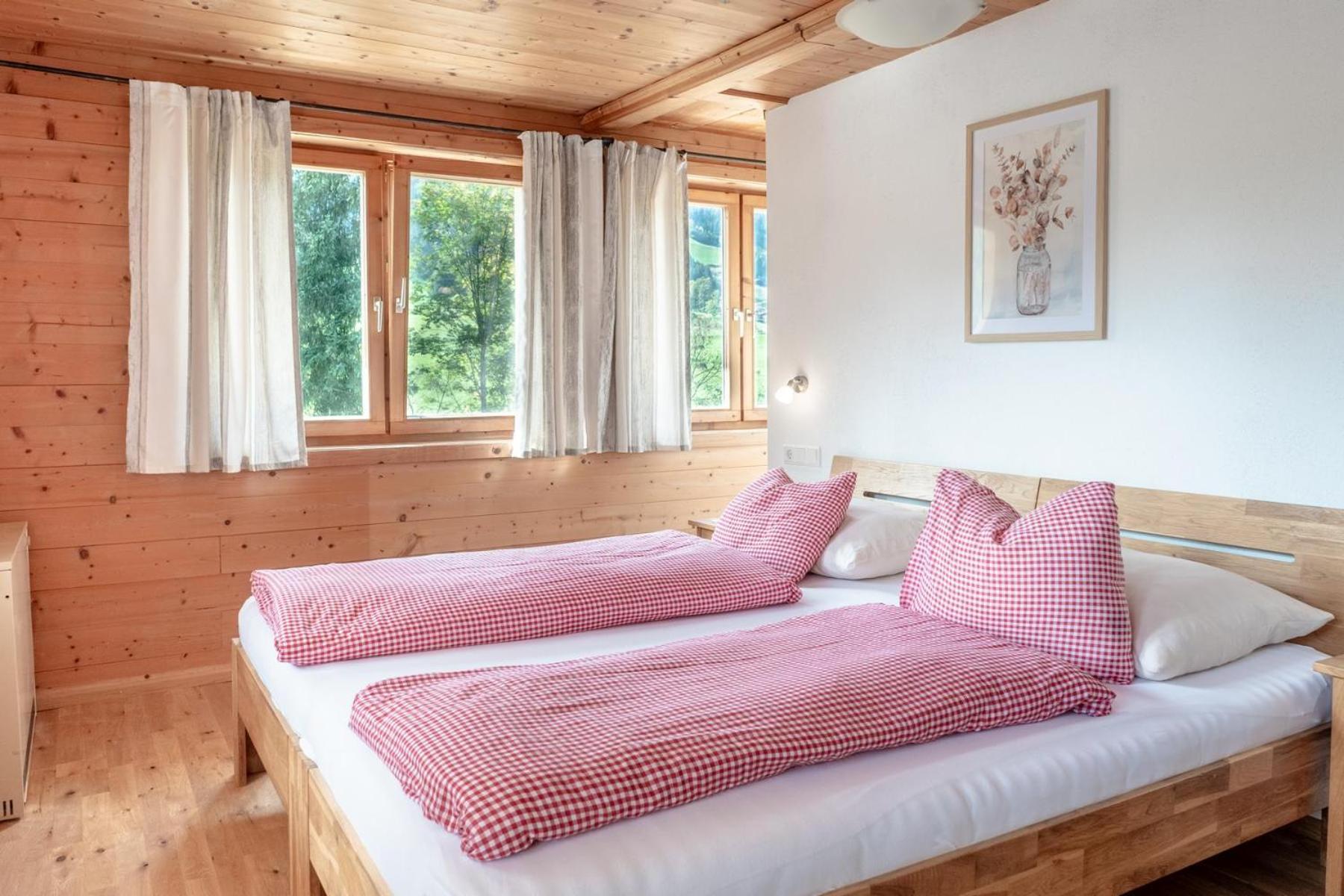 Alte Bildhauerei Apartment Aurach bei Kitzbuehel Exterior foto